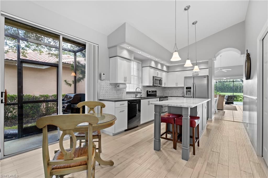 13520 Southampton Dr, Bonita Springs, FL 34135 Photo