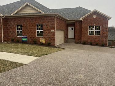 1119 Leawood Drive, Frankfort, KY 40601