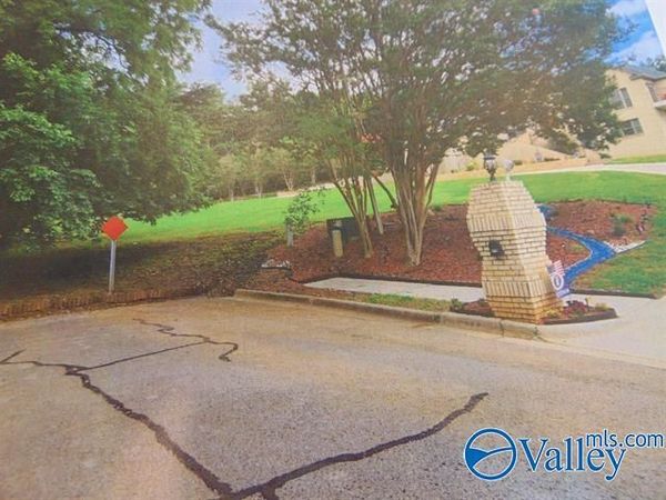 6519 NW Sparkling Dew Lane, Huntsville, AL 35810