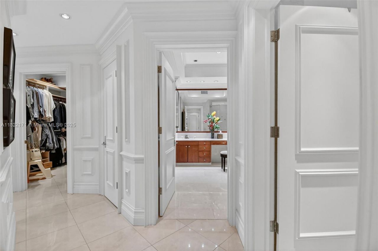 19925 NE 39th Pl, Unit 404, Aventura, FL 33180 Photo