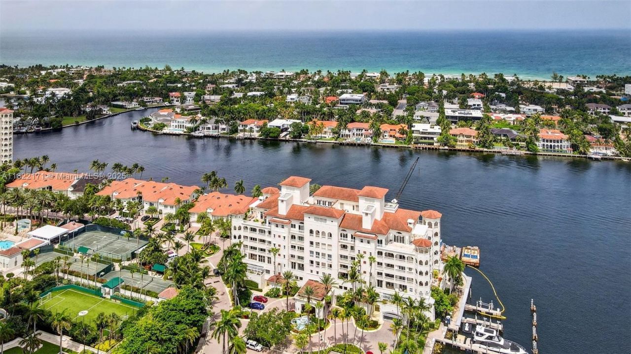 19925 NE 39th Pl, Unit 404, Aventura, FL 33180 Photo