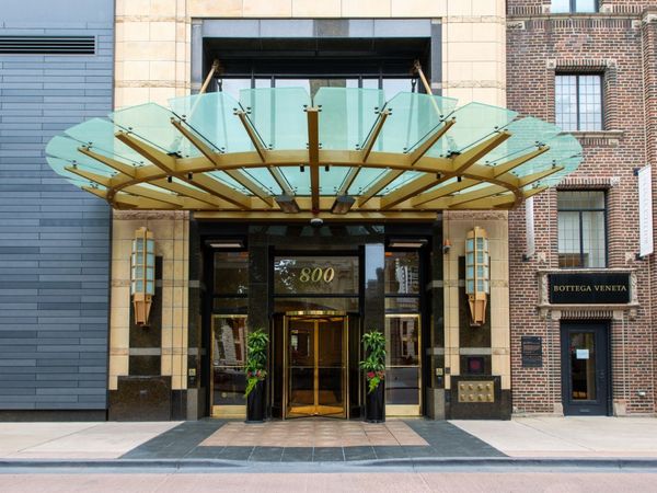 800 N Michigan Avenue, Unit 5901, Chicago, IL 60611