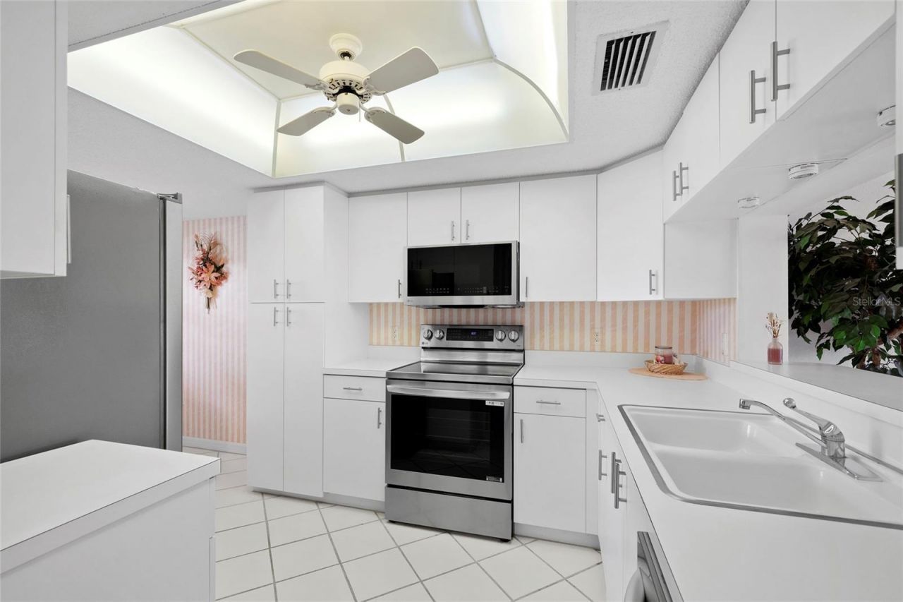 6507 Stone River Road, Unit 304, Bradenton, FL 34203 Photo