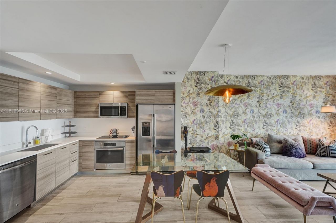 121 NE 34th St, Unit 2512, Miami, FL 33137 Photo