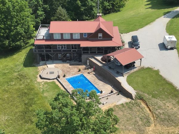 139 Old Pinhook Rd., Mt. Olivet, KY 41064