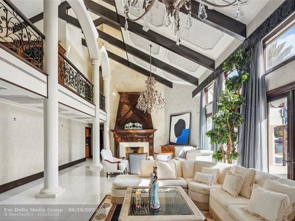 3100 NE 46th St, Lighthouse Point, FL 33064