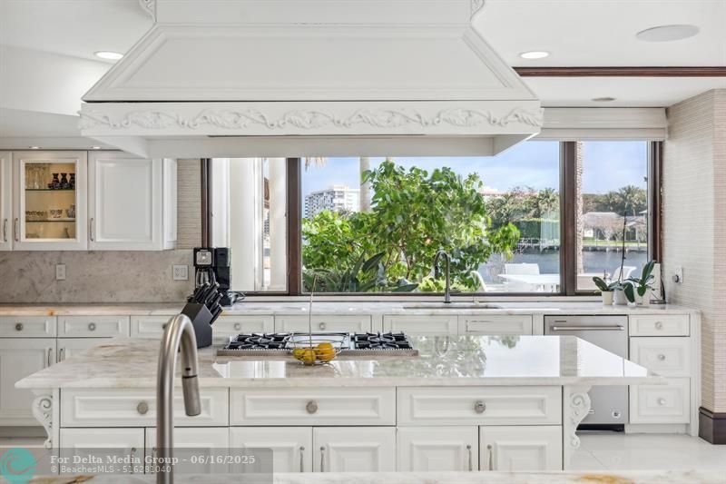 3100 NE 46th Street, Lighthouse Point, FL 33064 Photo