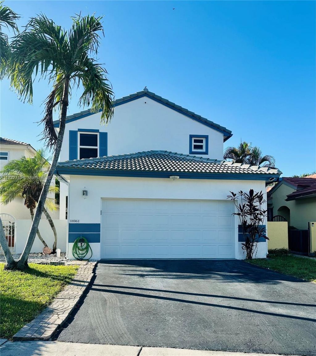 18961 NW 22nd St, Pembroke Pines, FL 33029 Photo