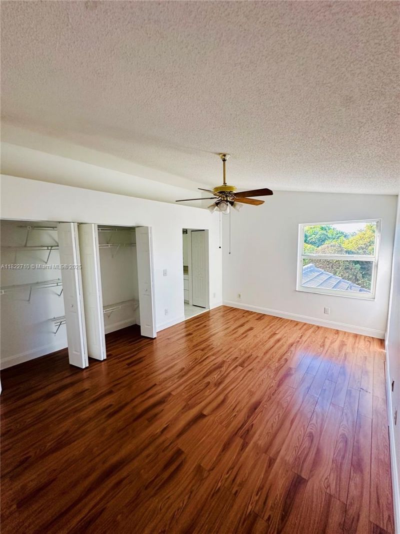 18961 NW 22nd St, Pembroke Pines, FL 33029 Photo