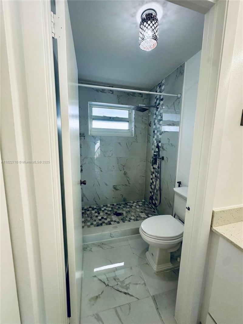 18961 NW 22nd St, Pembroke Pines, FL 33029 Photo