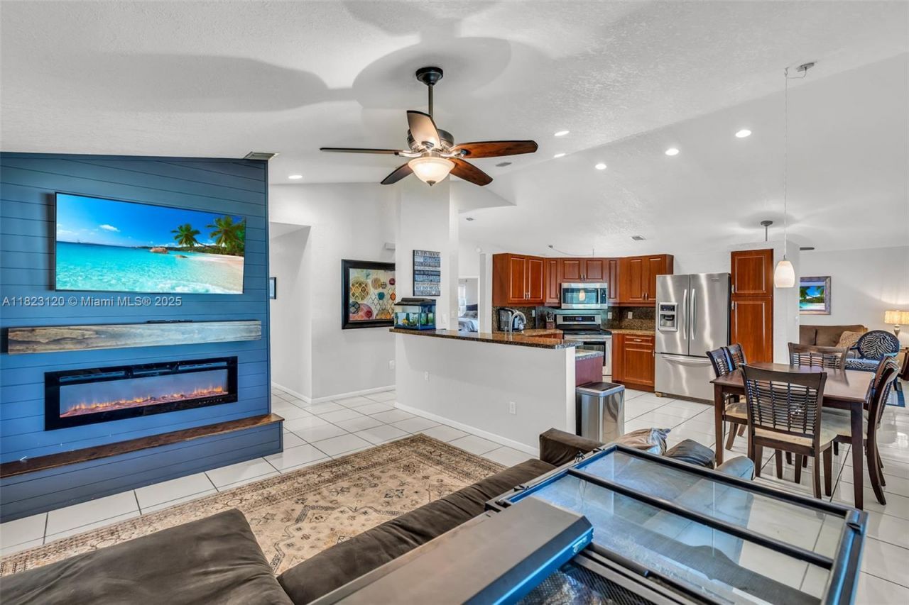 16260 La Costa Dr, Weston, FL 33326 Photo