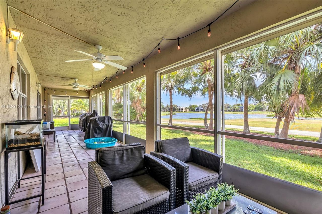 16260 La Costa Dr, Weston, FL 33326 Photo