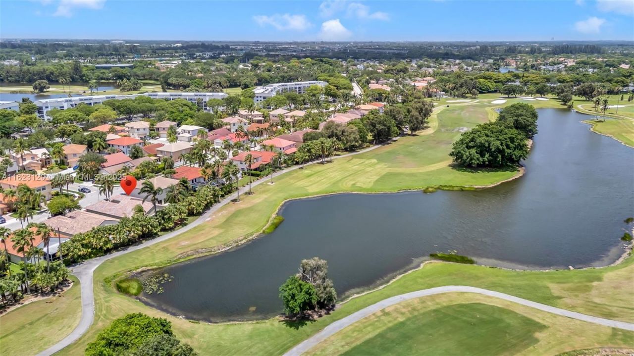 16260 La Costa Dr, Weston, FL 33326 Photo