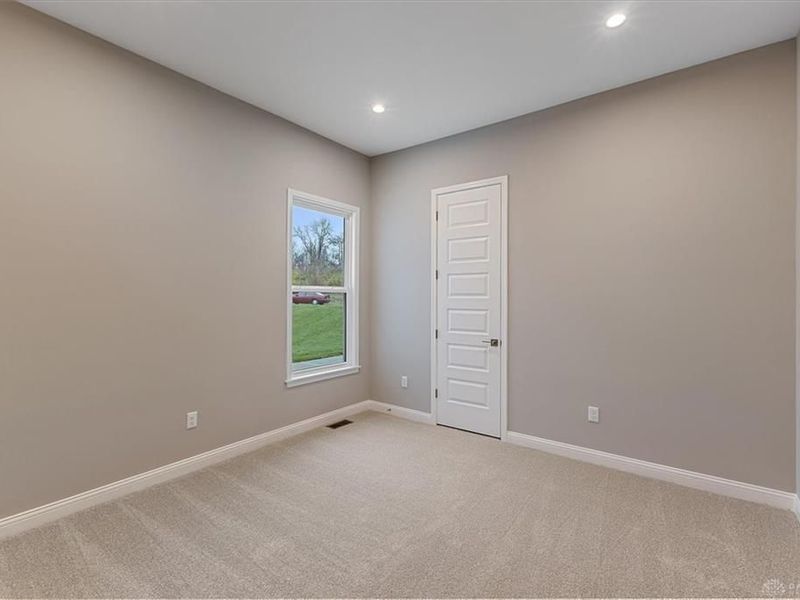 2504 Bent Grass Drive, Beavercreek, OH 45431 Photo 26