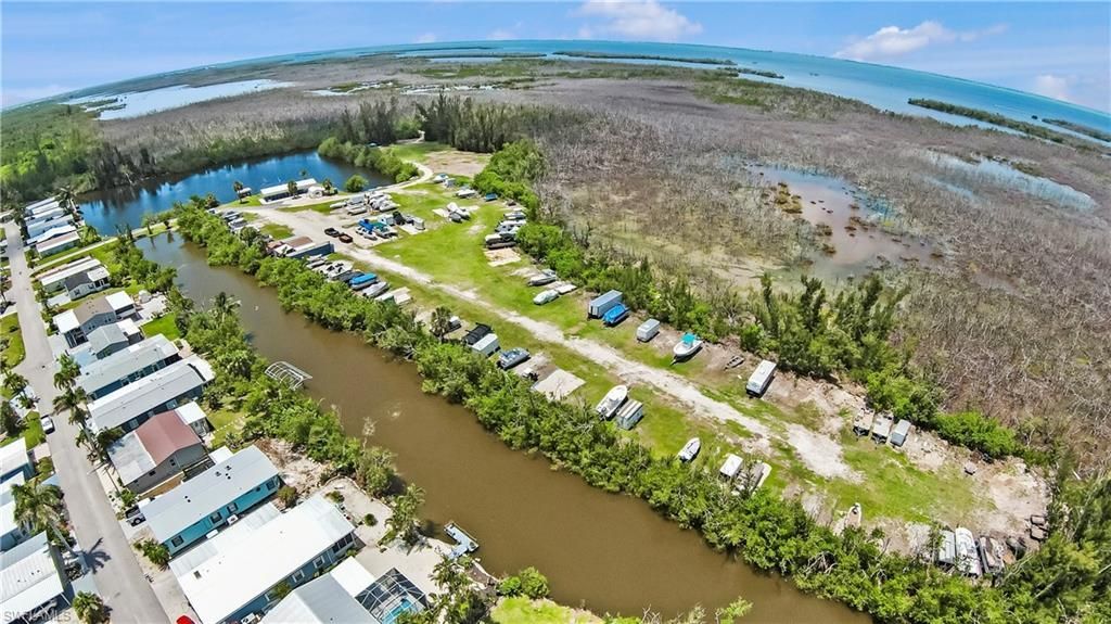 4944 Porky Ln, Saint James City, FL 33956 Photo