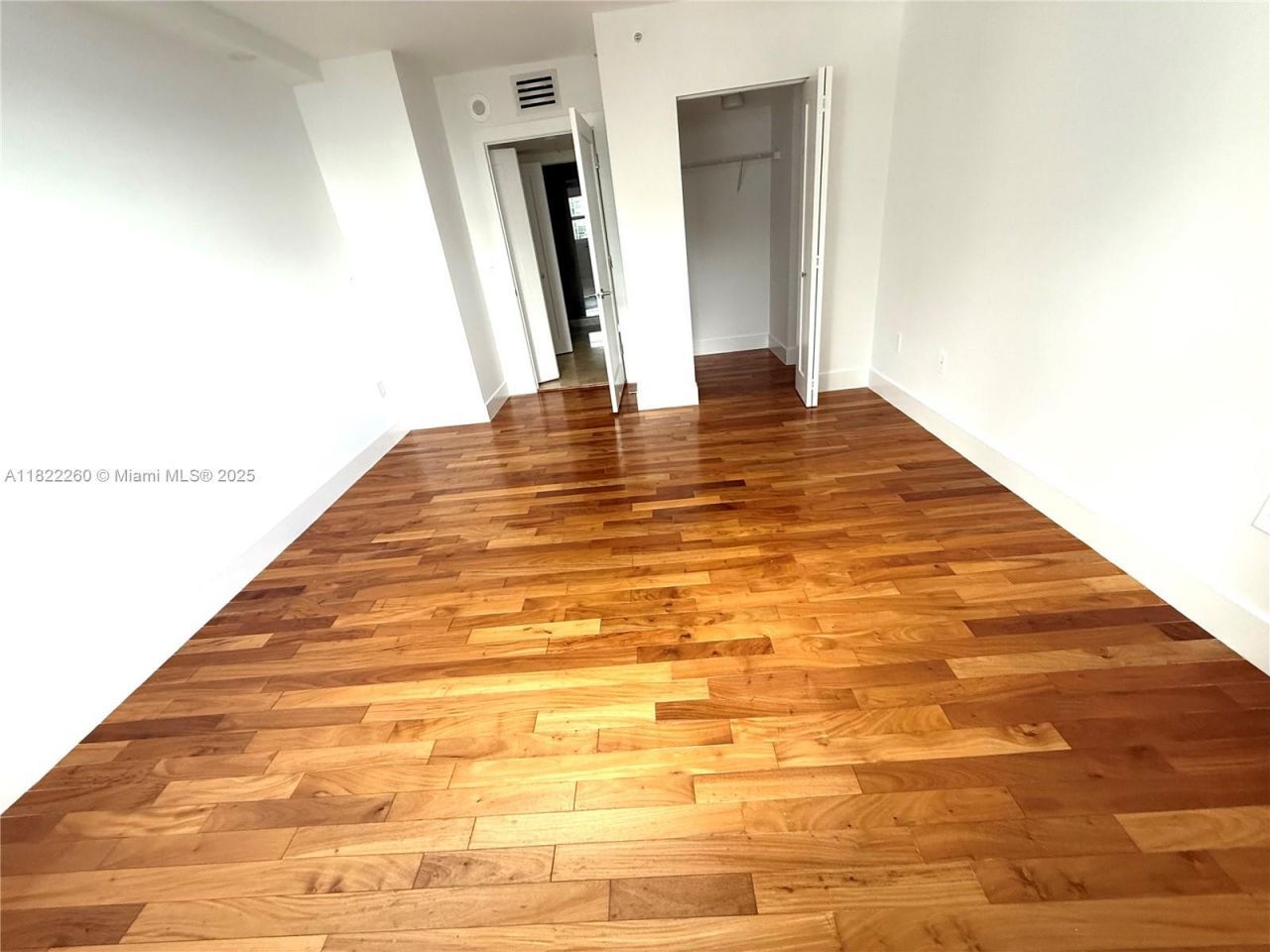 1155 Brickell Bay Dr, Unit 1703, Miami, FL 33131 Photo