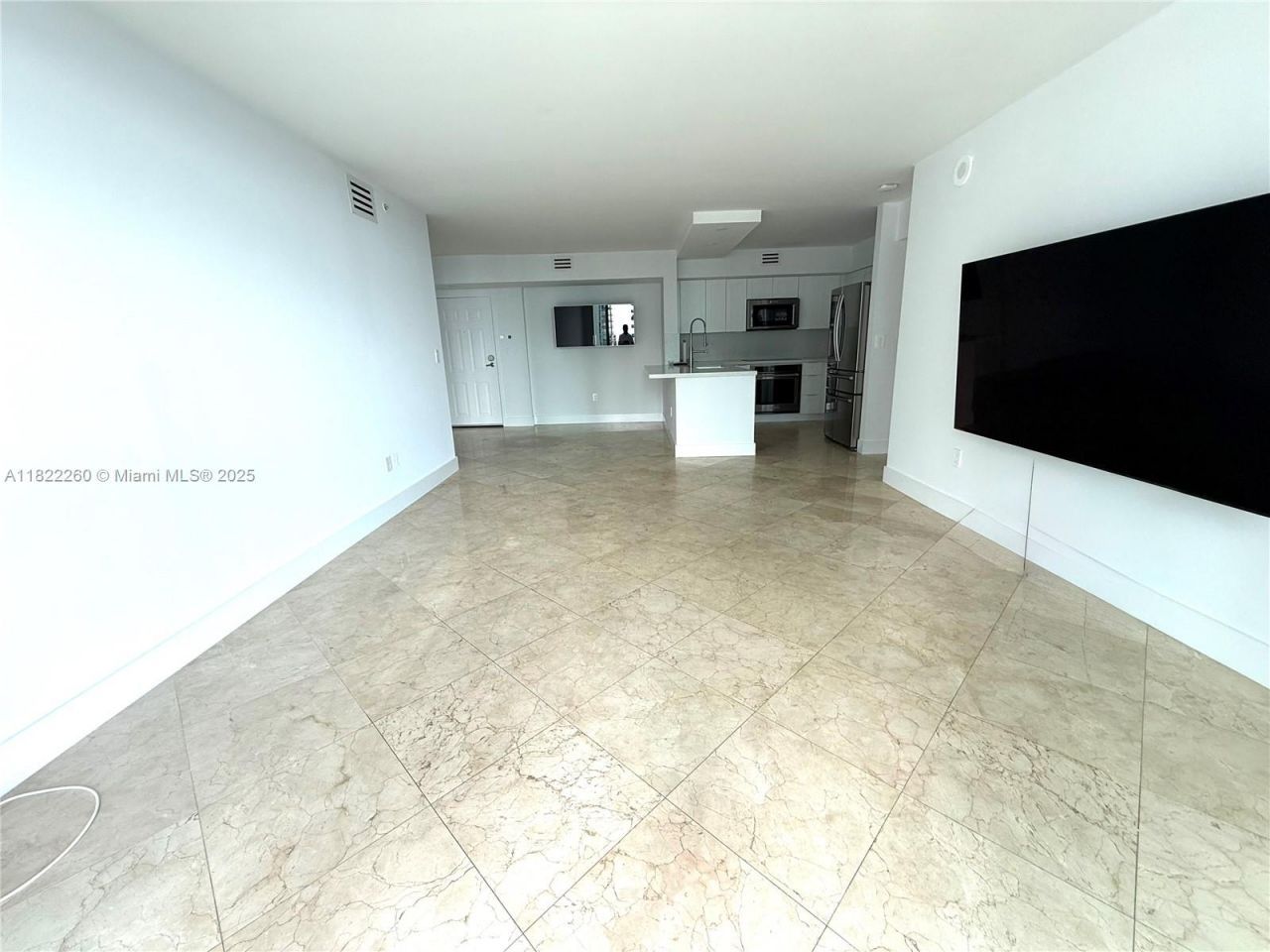 1155 Brickell Bay Dr, Unit 1703, Miami, FL 33131 Photo