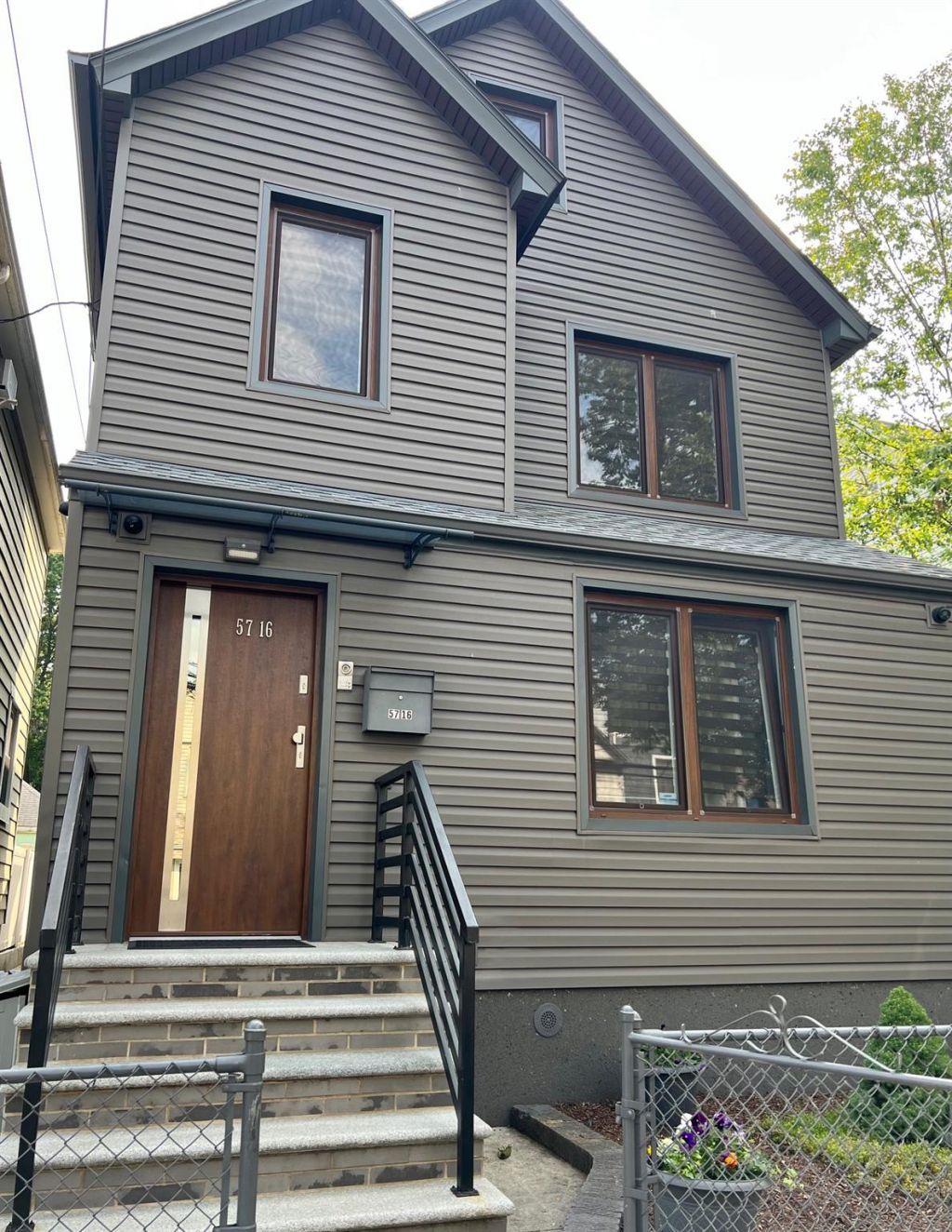 57-16 66 Street, Maspeth, NY 11378 Main Photo