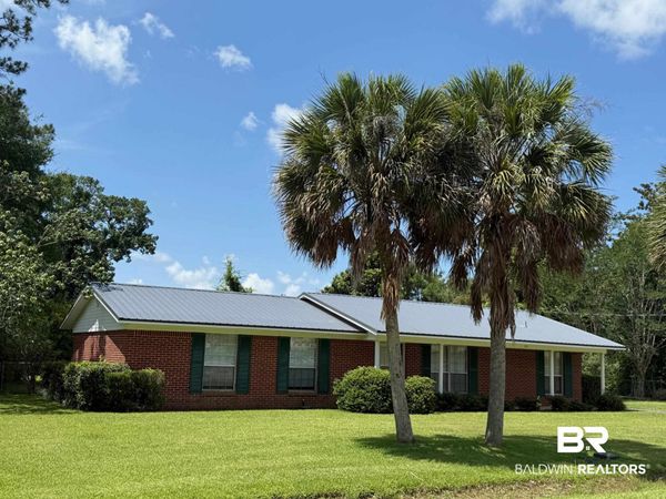 215 W Palm Avenue, Foley, AL 36535