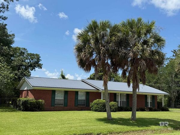 215 W Palm Avenue, Foley, AL 36535