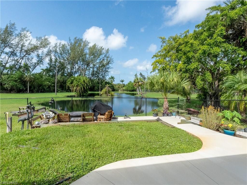 260 Price St, Naples, FL 34113 Photo