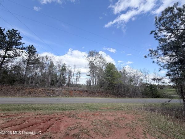 66 Pete Freeman Road, Decatur, MS 39327