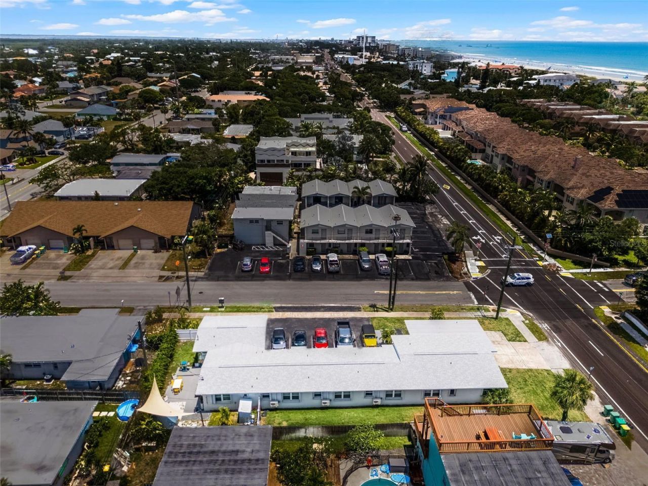 402 S Orlando Avenue, Cocoa Beach, FL 32931 Photo