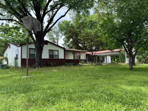 7498 US HWY 71 S, Wickes, AR 71973