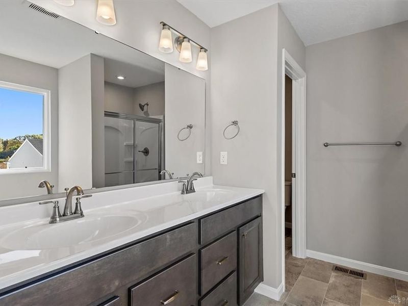 535 Iris Drive, Yellow Springs, OH 45387 Photo 18