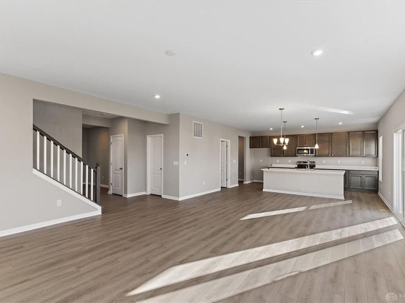 535 Iris Drive, Yellow Springs, OH 45387 Photo 8