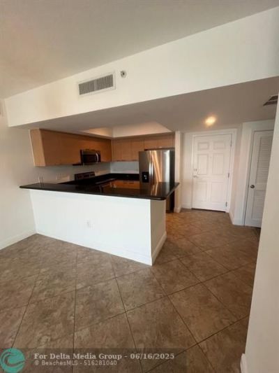 140 S Dixie Hy, Unit 525, Hollywood, FL 33020 Photo