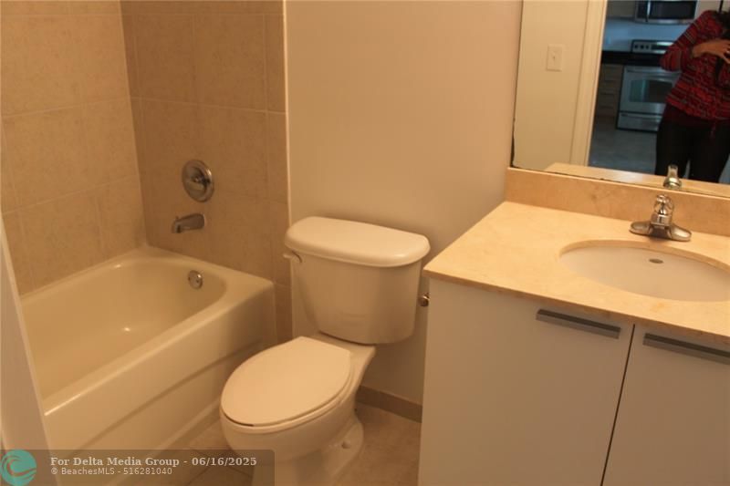 140 S Dixie Hy, Unit 525, Hollywood, FL 33020 Photo
