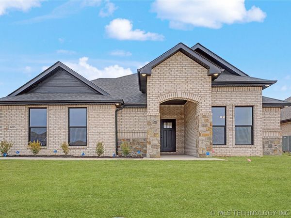 6025 N 28th Street, Broken Arrow, OK 74014