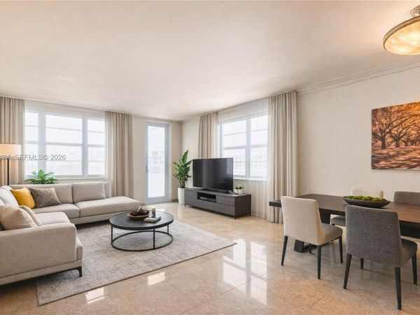 100 Lincoln Rd, Unit 811, Miami Beach, FL 33139