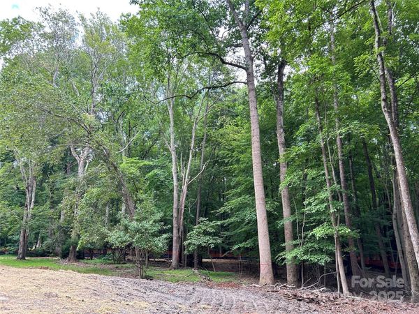 3415 Lakeside Drive, Charlotte, NC 28270