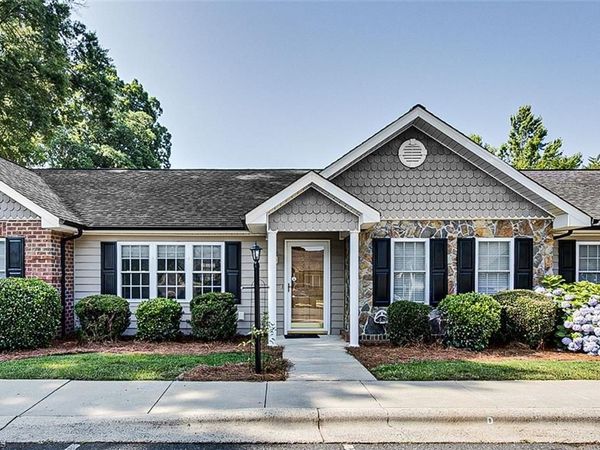 711 Sunset Avenue, Unit E, Asheboro, NC 27203