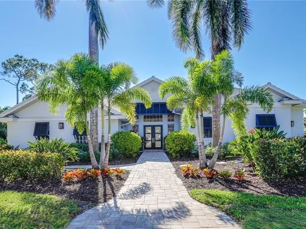 2274 Hawksridge DR, NAPLES, FL 34105