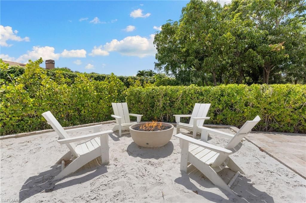 2274 Hawksridge Dr, Naples, FL 34105 Photo