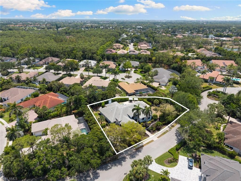 2274 Hawksridge Dr, Naples, FL 34105 Photo