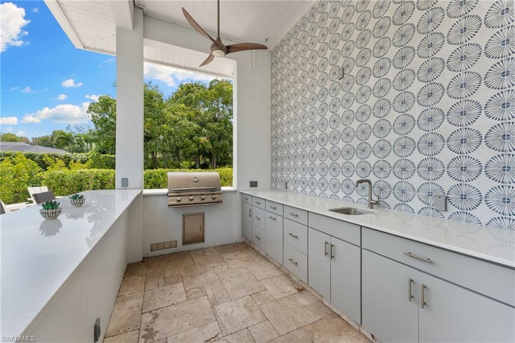 2274 Hawksridge Dr, Naples, FL 34105 Photo