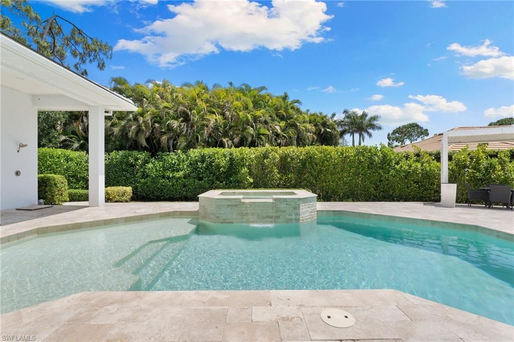 2274 Hawksridge Dr, Naples, FL 34105 Photo