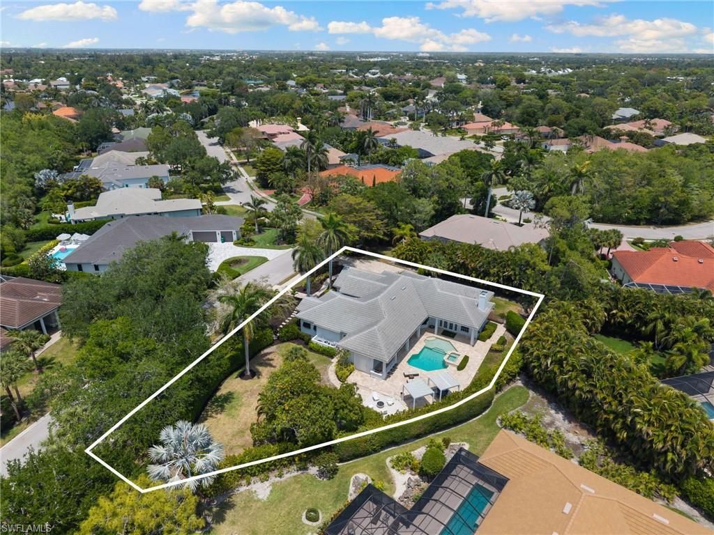 2274 Hawksridge Dr, Naples, FL 34105 Photo