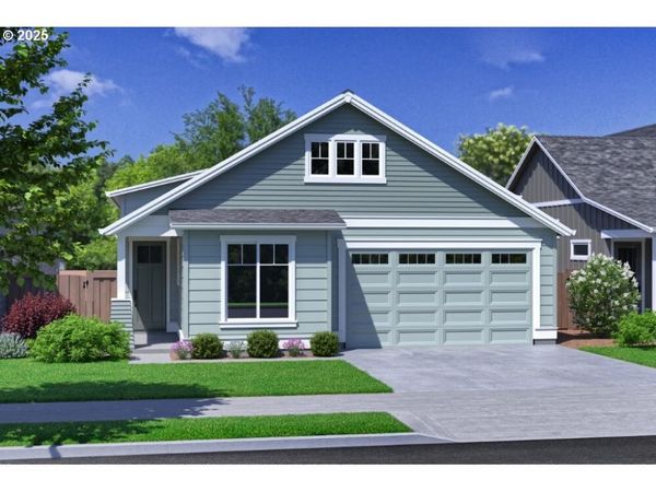 1300 E Canto ST, Newberg, OR 97132