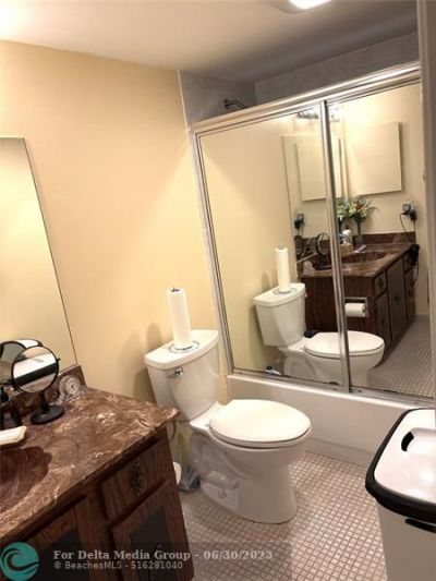 3571 Inverrary Drive, Unit 209, Lauderhill, FL 33319 Photo