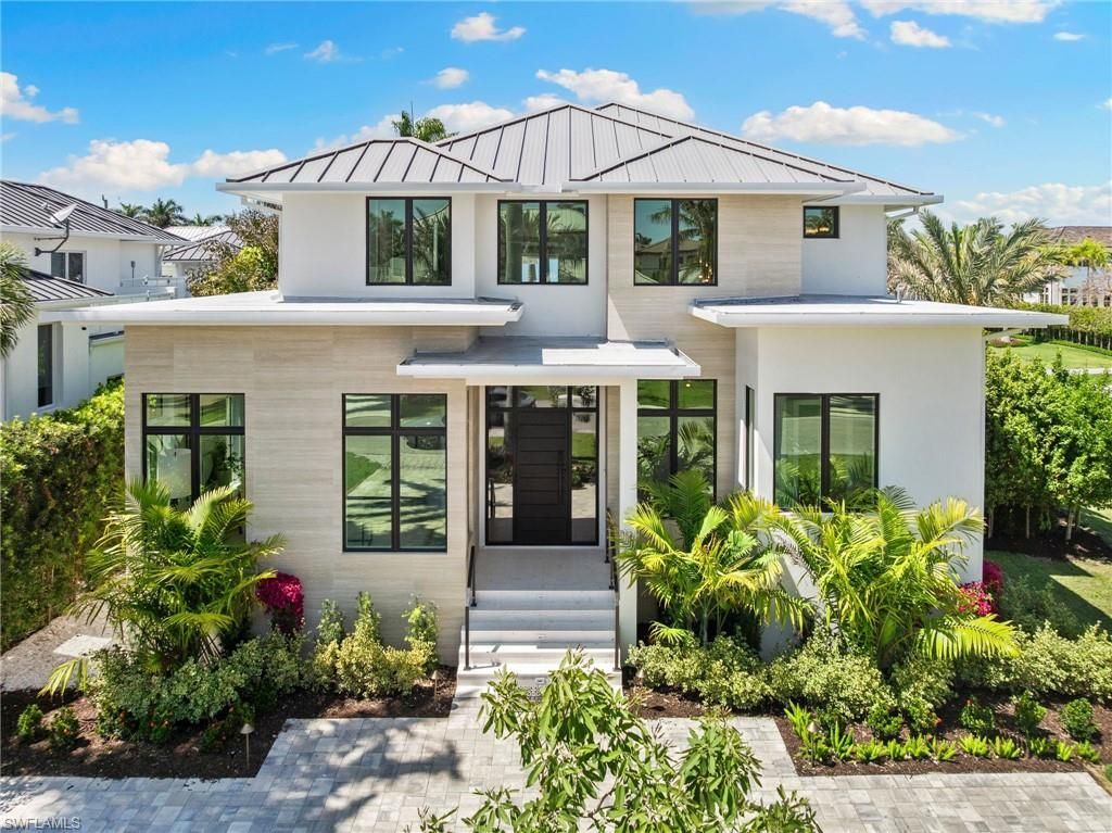 581 14th Ave S, Naples, FL 34102 Photo