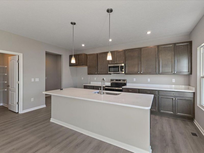 535 Iris Drive, Yellow Springs, OH 45387 Photo 4