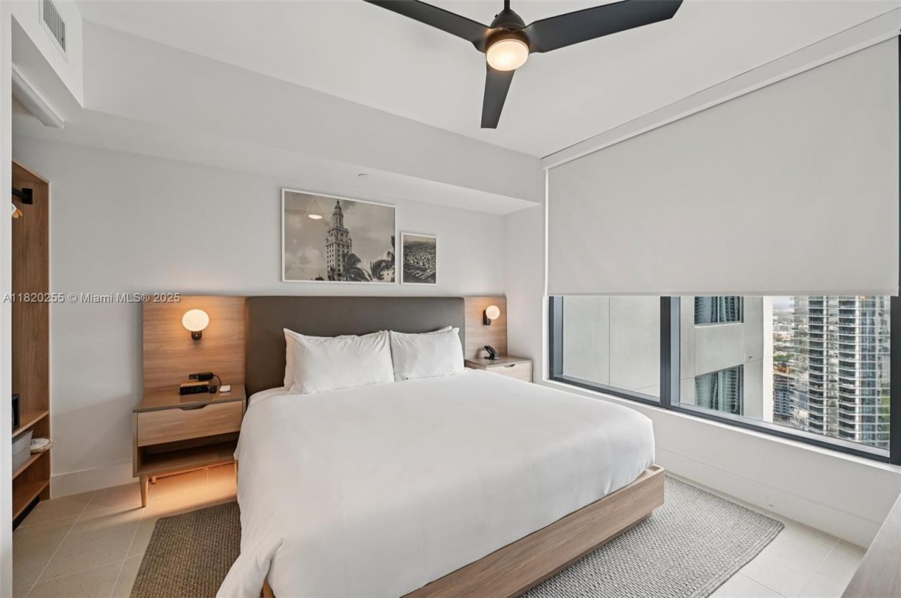 159 NE 6th St, Unit 4409, Miami, FL 33132 Photo