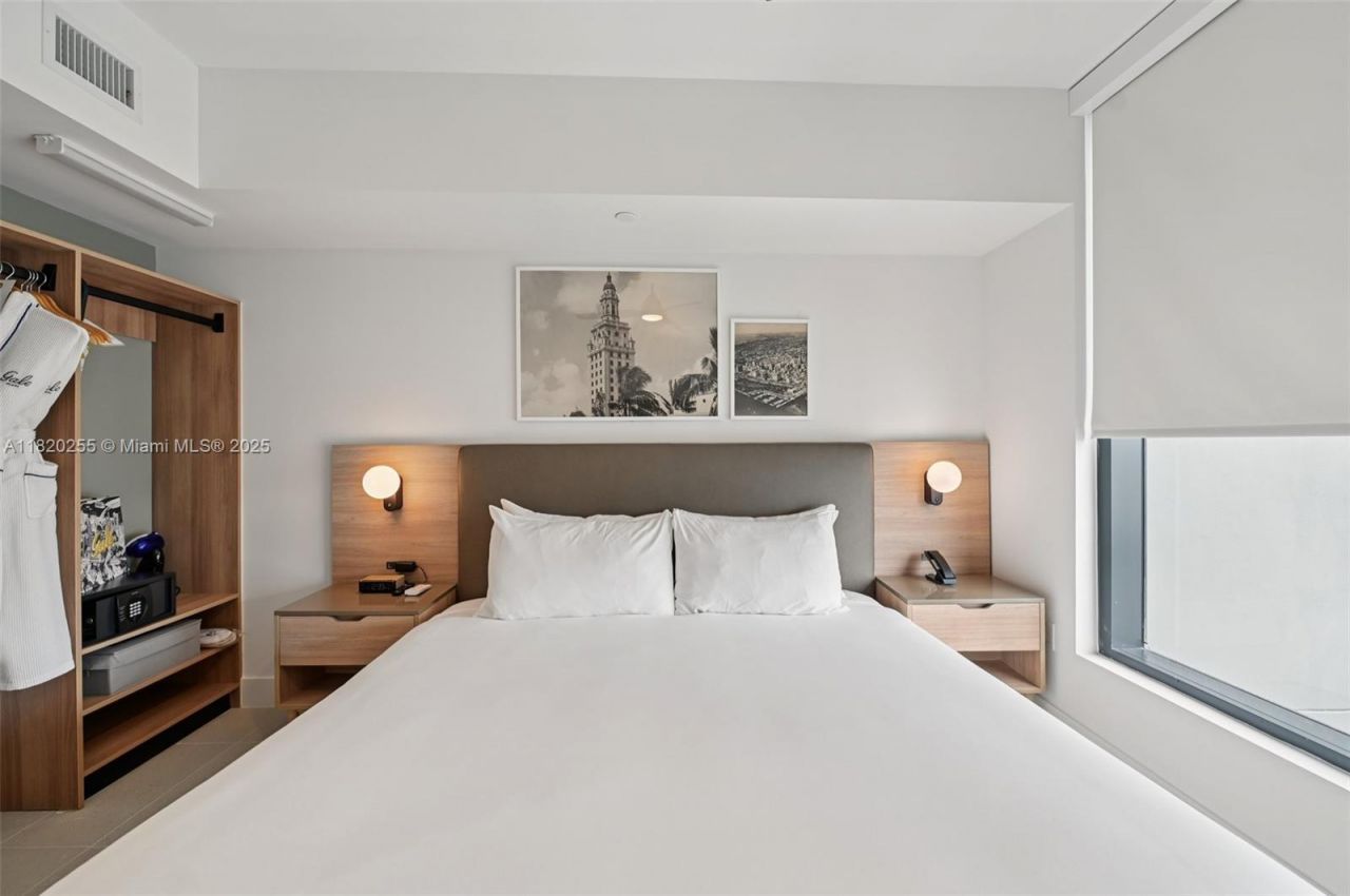 159 NE 6th St, Unit 4409, Miami, FL 33132 Photo