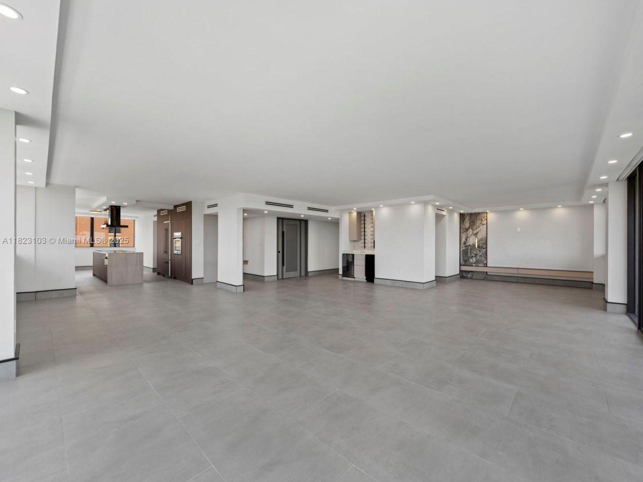 700 Coral Way, Unit 5, Coral Gables, FL 33134 Photo