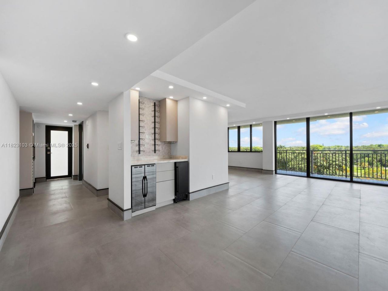 700 Coral Way, Unit 5, Coral Gables, FL 33134 Photo